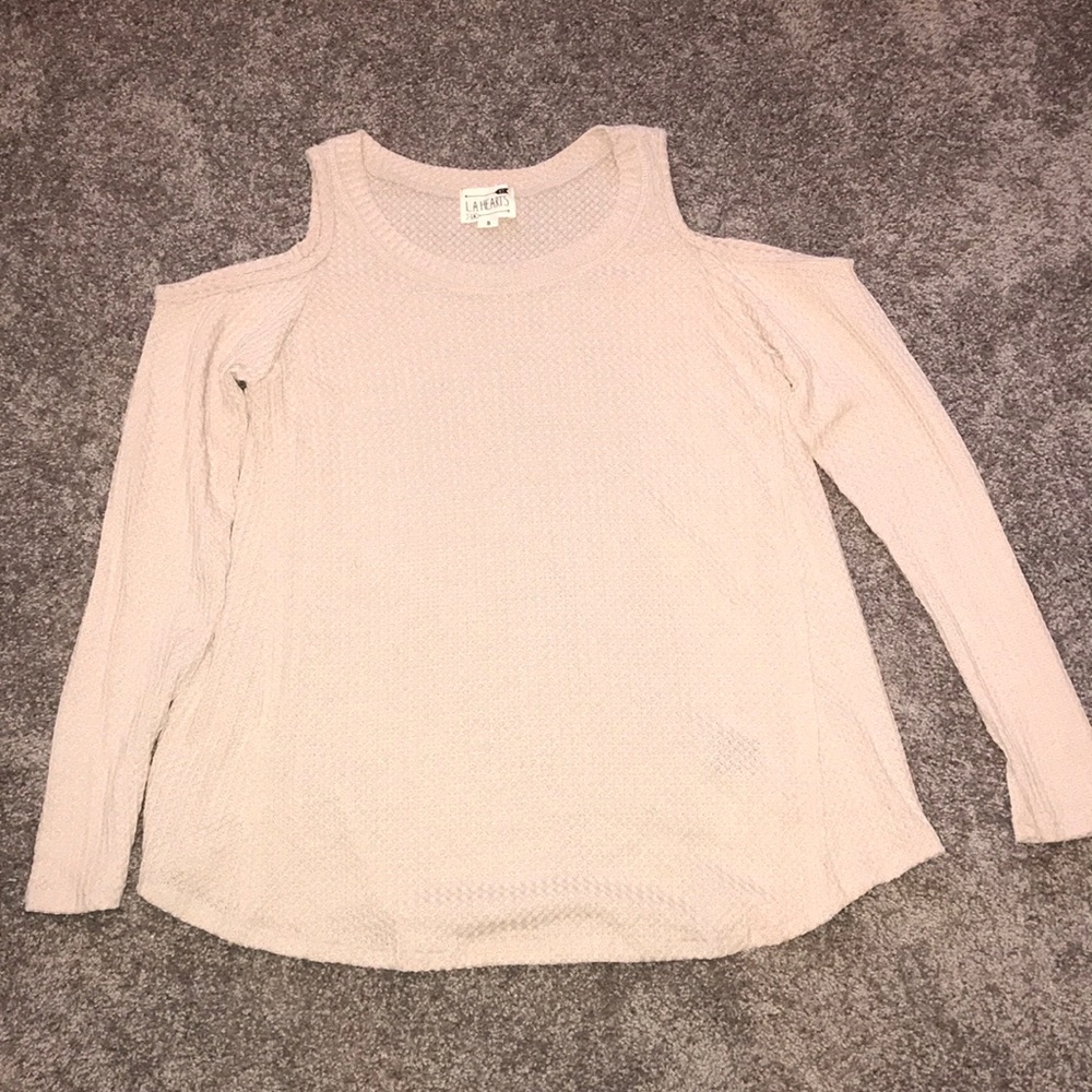 NWOT L.A. Hearts cold shoulder shirt